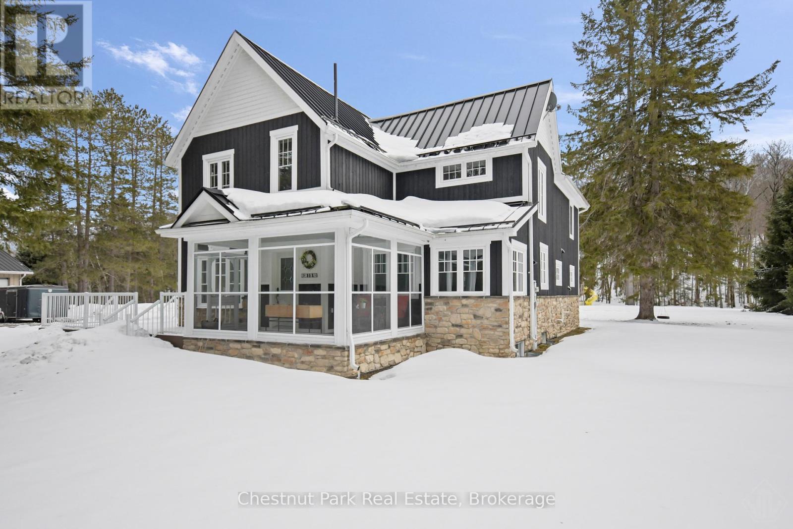 MLS® listing #29485128 for sale located at 12 EMSDALE LAKE ROAD