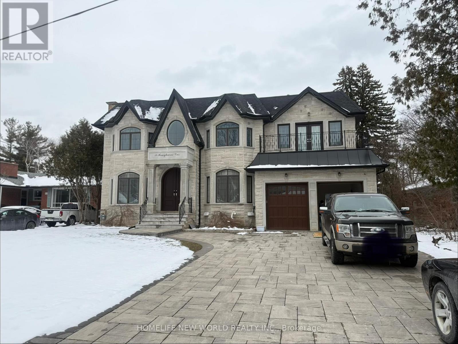 MLS® listing #29489182 for sale located at BSMT - 19 HONEYBOURNE CRESCENT