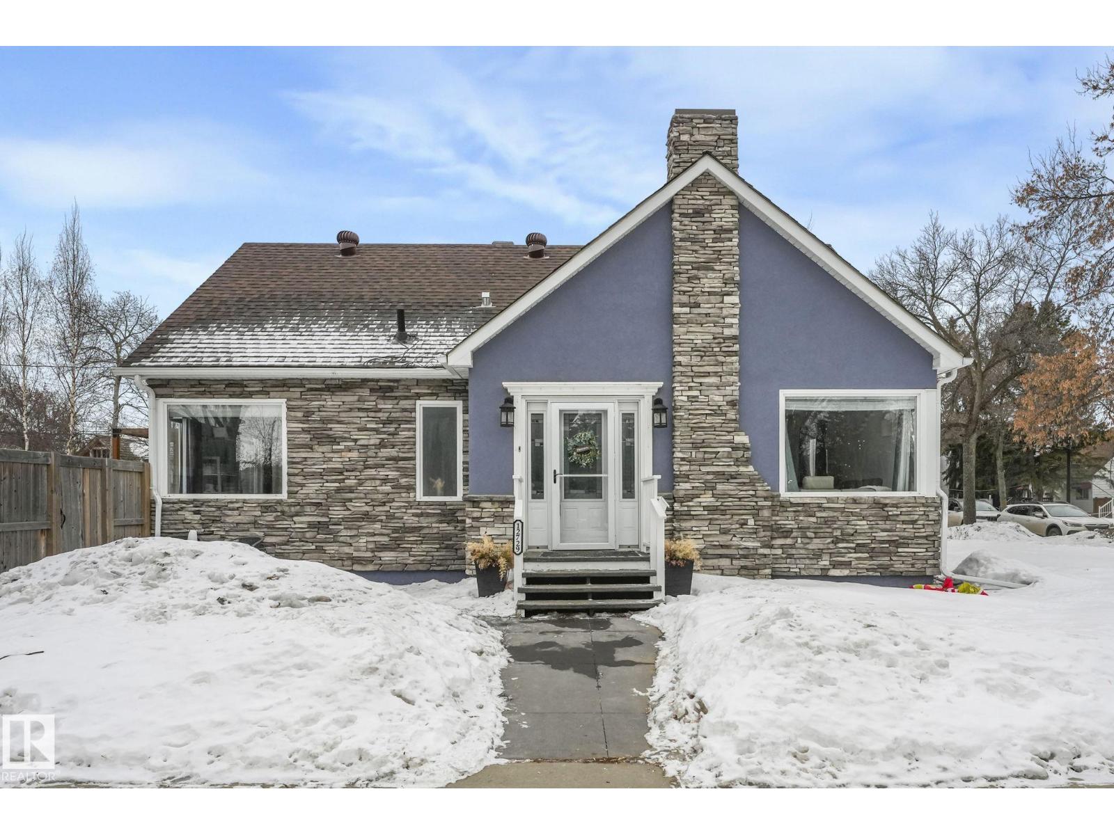 MLS® listing #29491077 for sale located at 12729 108 AV NW