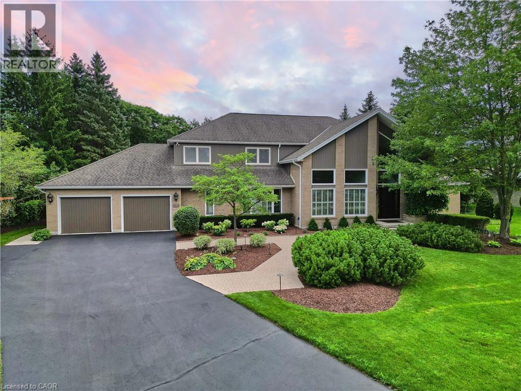 MLS® listing #29494107 for sale located at 587 MANORWOOD Court