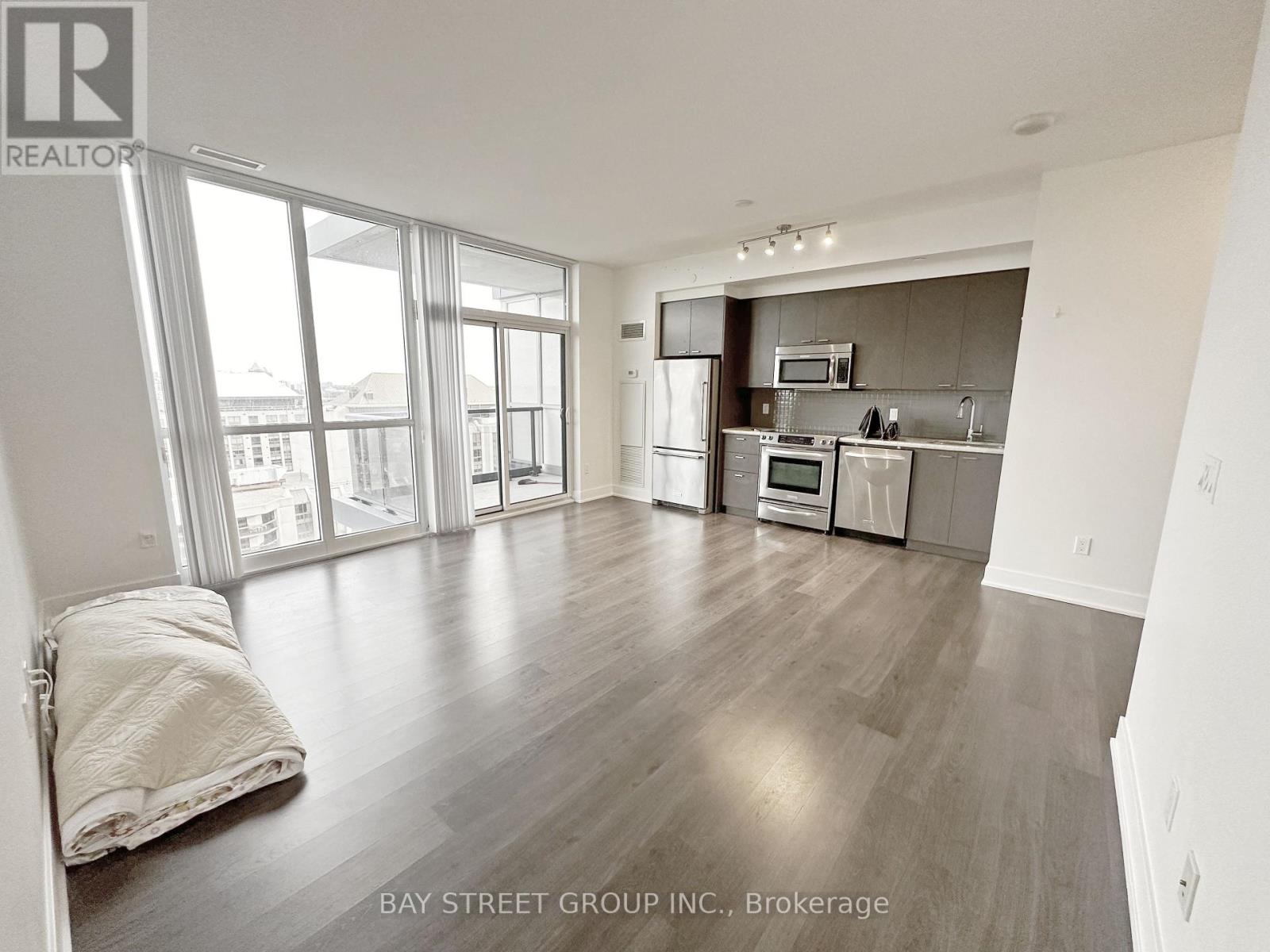 MLS® listing #29494819 for sale located at 2009 - 88 SHEPPARD AVENUE E