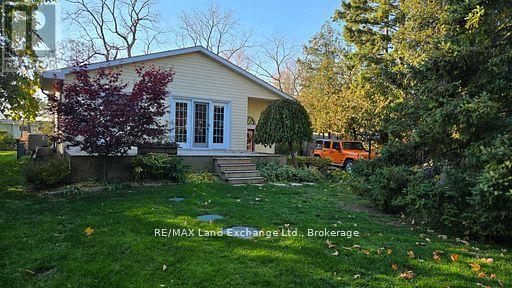 MLS® listing #29495057 for sale located at 213 HURON ROAD