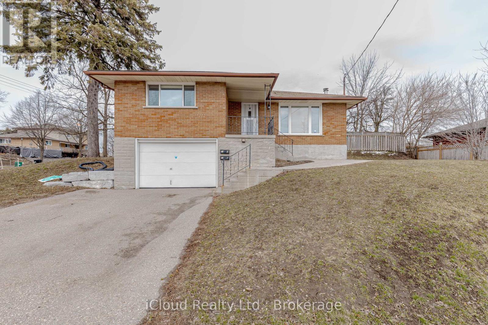 MLS® listing #29496304 for sale located at 28 HOFFMAN STREET