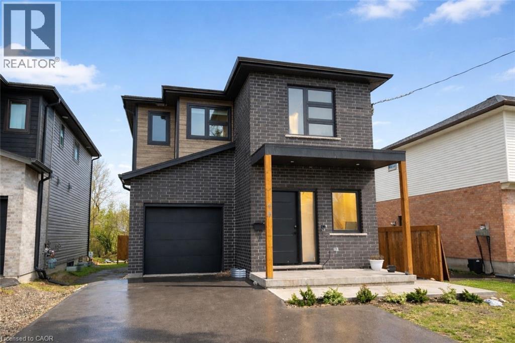 MLS® listing #29498707 for sale located at 18 STANLEY Avenue Unit# BASEMENT