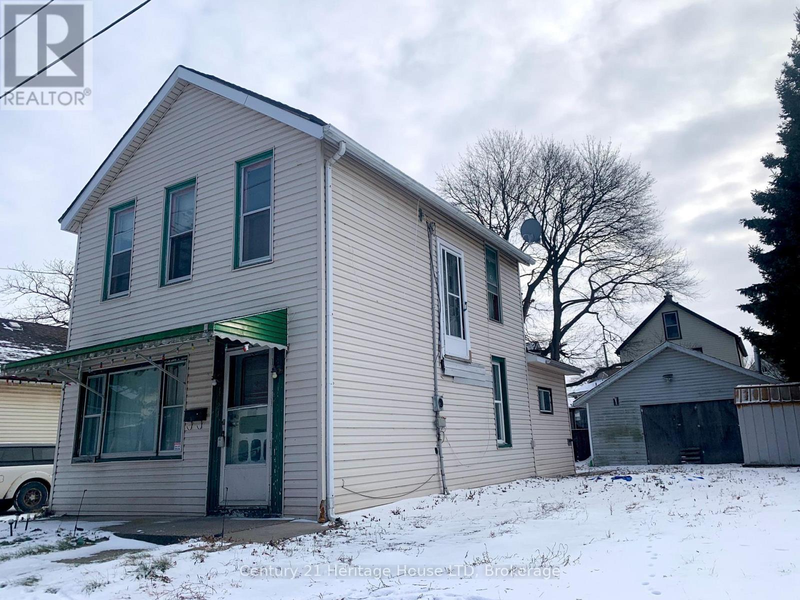 MLS® listing #29498753 for sale located at 4624 JEPSON STREET