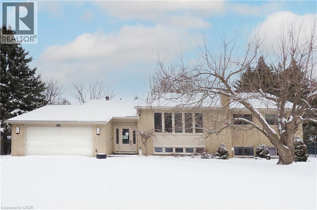 MLS® listing #29499342 for sale located at 11 NORBERT Place