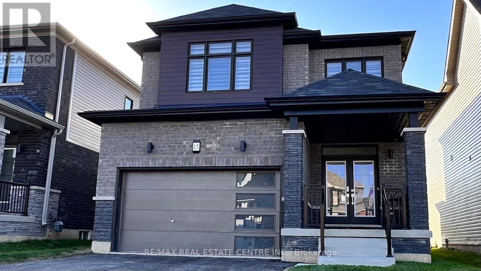 MLS® listing #29499369 for sale located at 15 CHARM PLACE