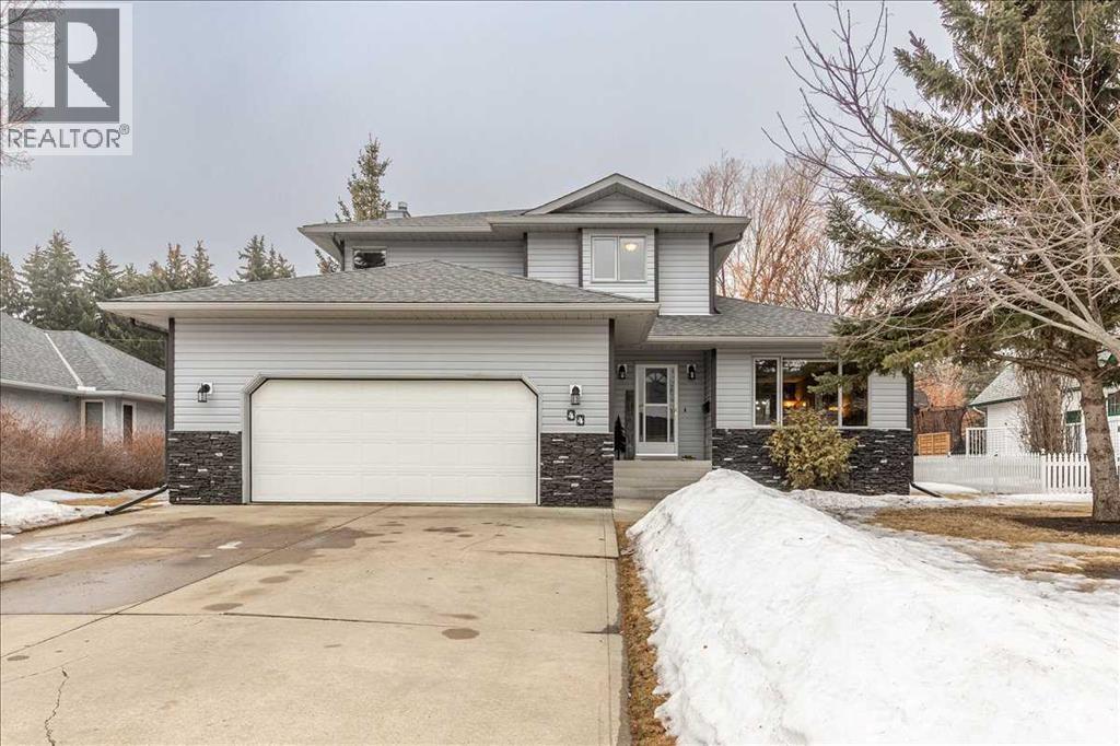 MLS® listing #29499916 for sale located at 44 Pickwick Lane
