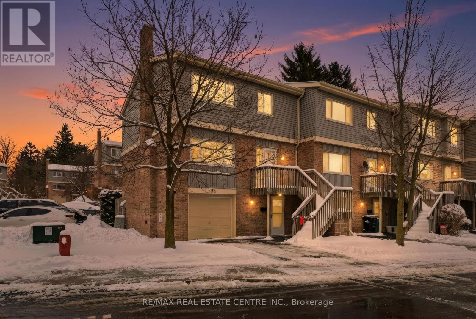 MLS® listing #29500906 for sale located at 74 - 30 GREEN VALLEY DRIVE