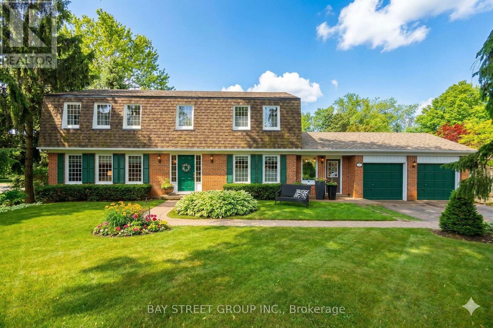 MLS® listing #29500921 for sale located at 2374 BENNINGTON GATE