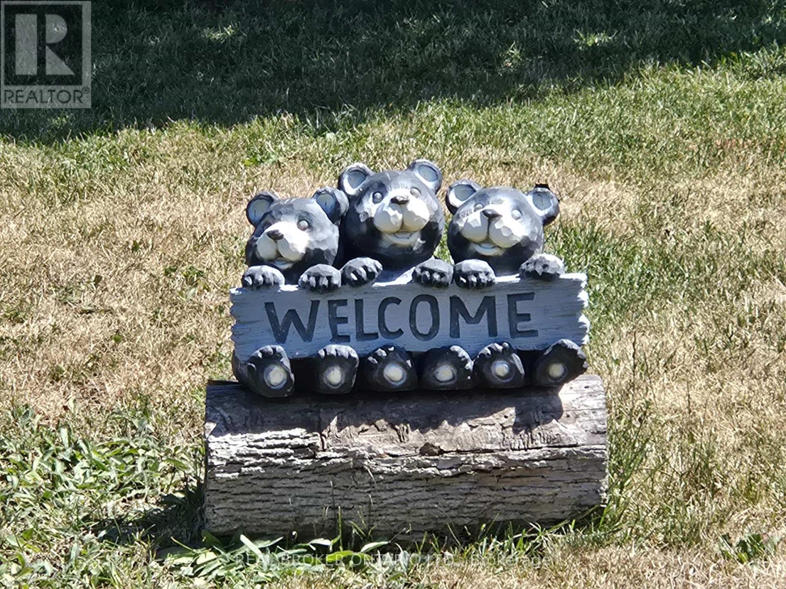 MLS® listing #29500933 for sale located at 10 - 3033 TOWNLINE ROAD