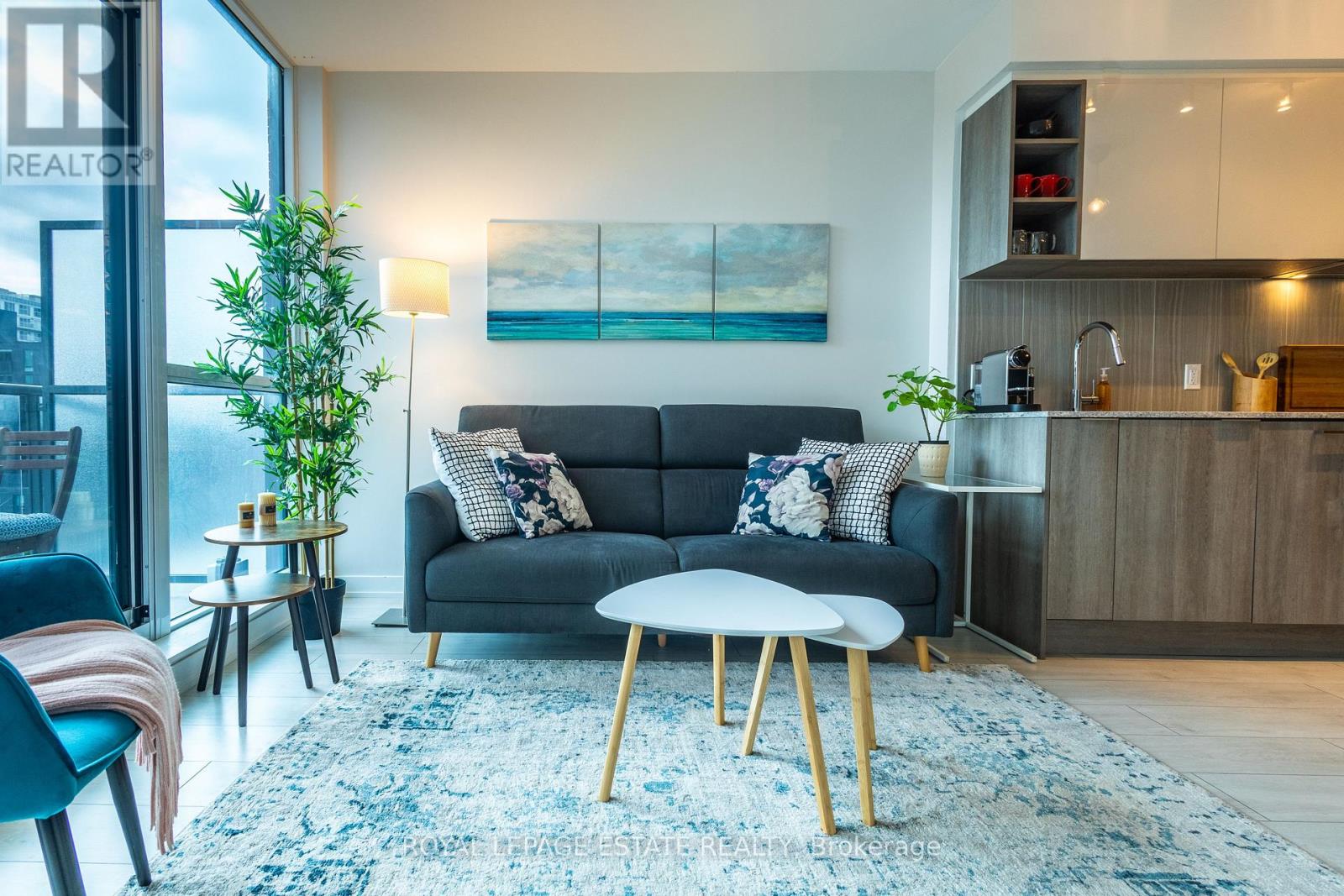 MLS® listing #29501471 for sale located at 657 - 31 TIPPETT ROAD