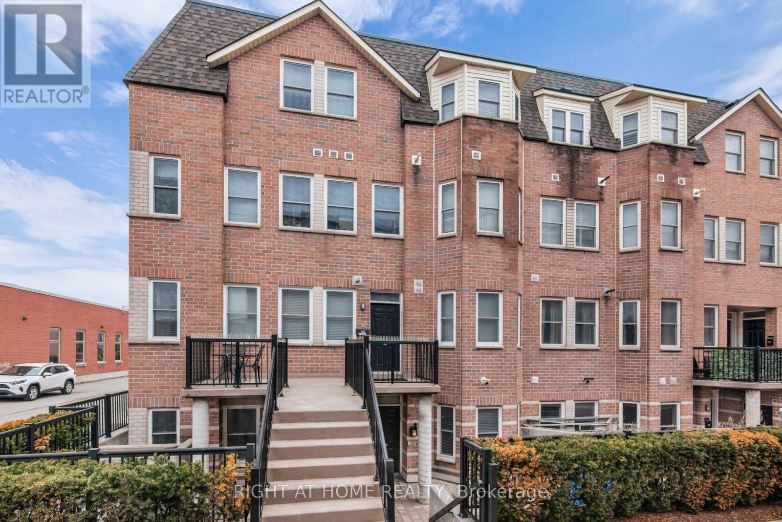 MLS® listing #29501619 for sale located at TOWNHOME 50 - 760 LAWRENCE AVENUE W