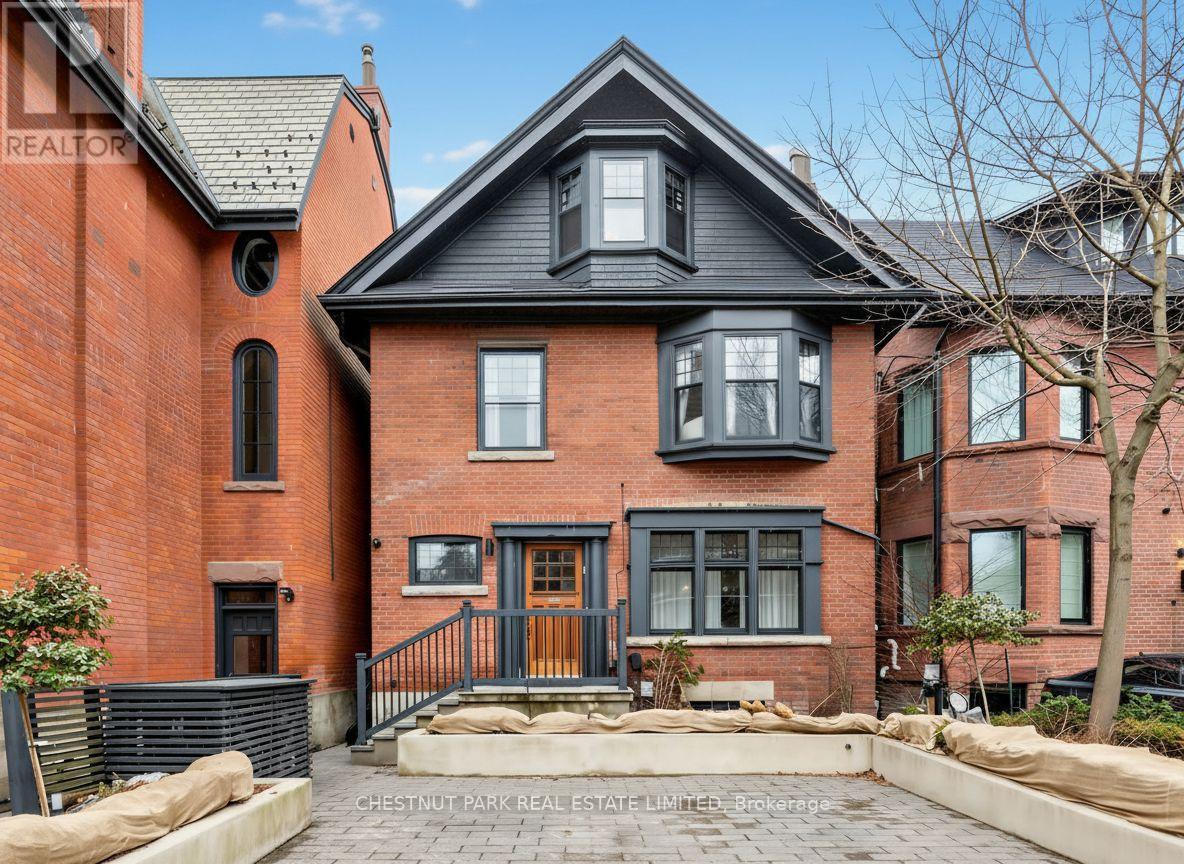 MLS® listing #29502145 for sale located at 35 CASTLE FRANK ROAD