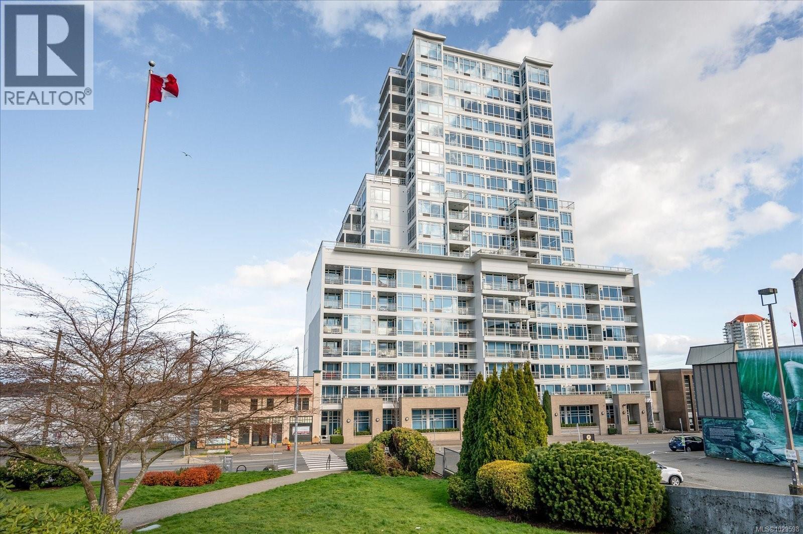 MLS® listing #29502890 for sale located at TH10 38 Front St