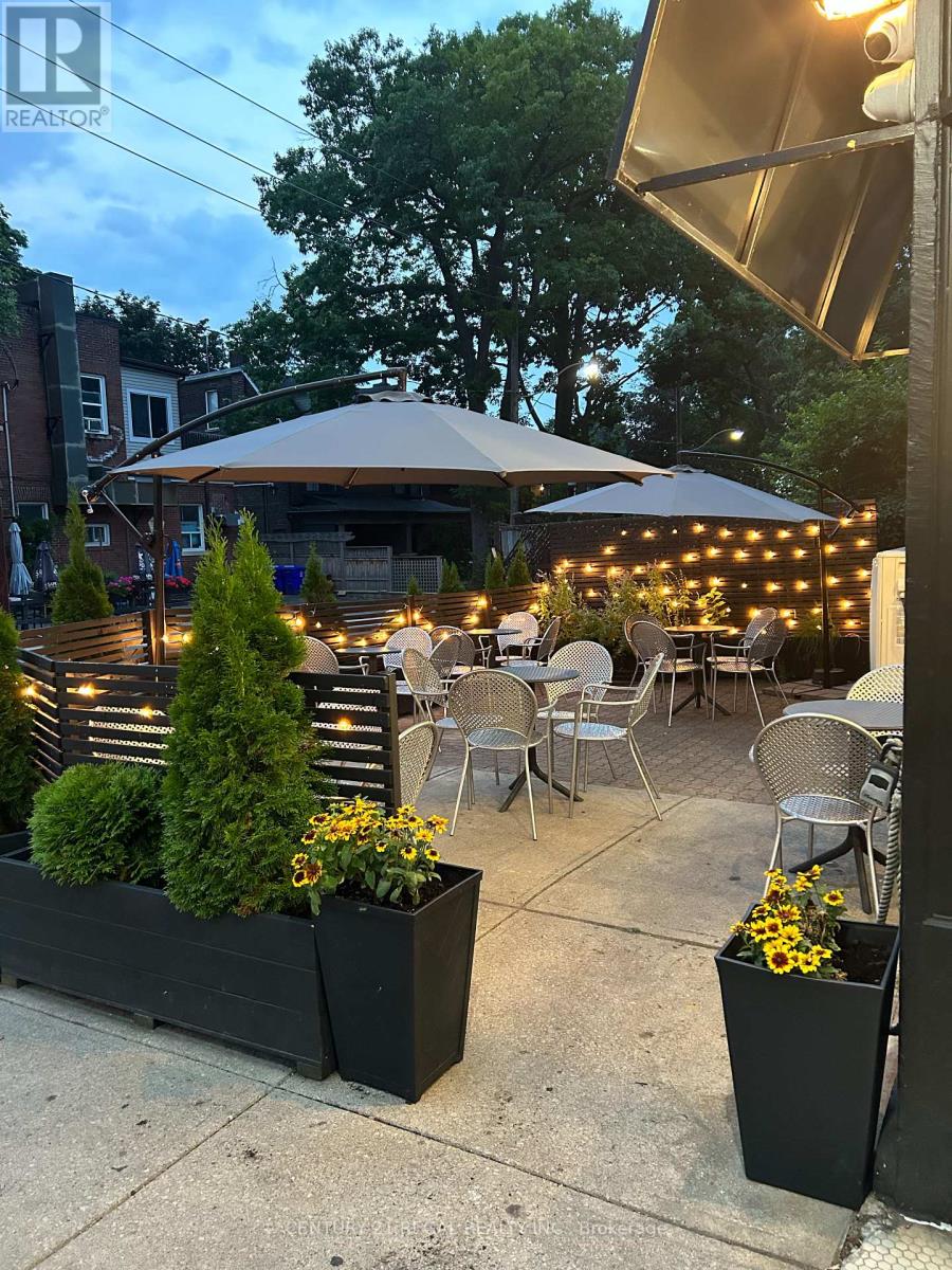 MLS® listing #29503209 for sale located at 2377 QUEEN STREET E