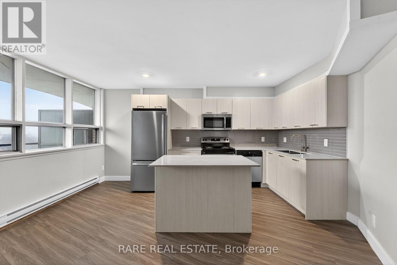 MLS® listing #29503254 for sale located at 1202 - 4340 BLOOR STREET W