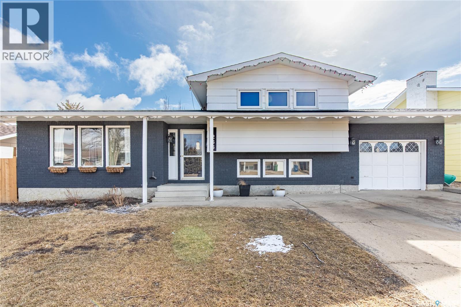 MLS® listing #29503836 for sale located at 1266 Maybery CRESCENT