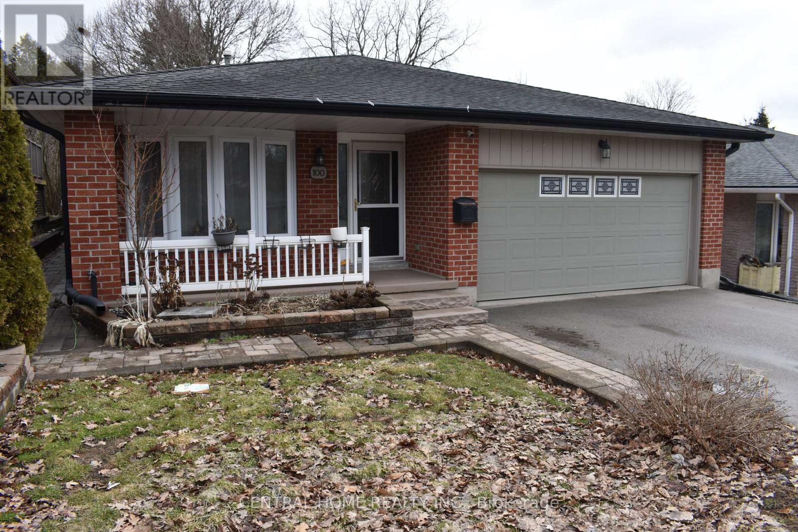 MLS® listing #29505063 for sale located at 100 BIEHN DRIVE