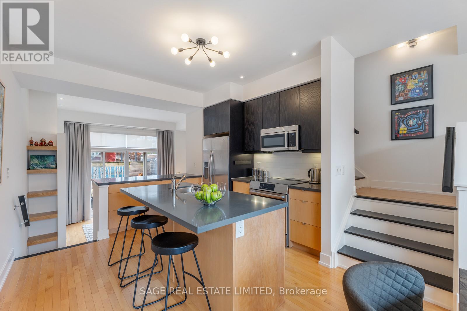 MLS® listing #29507624 for sale located at 10A CECIL STREET