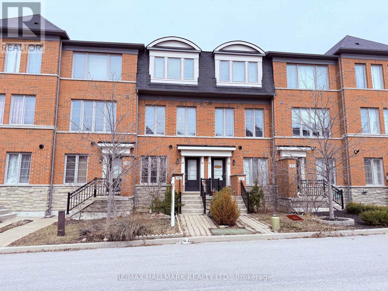 MLS® listing #29512933 for sale located at 60 BELANGER CRESCENT