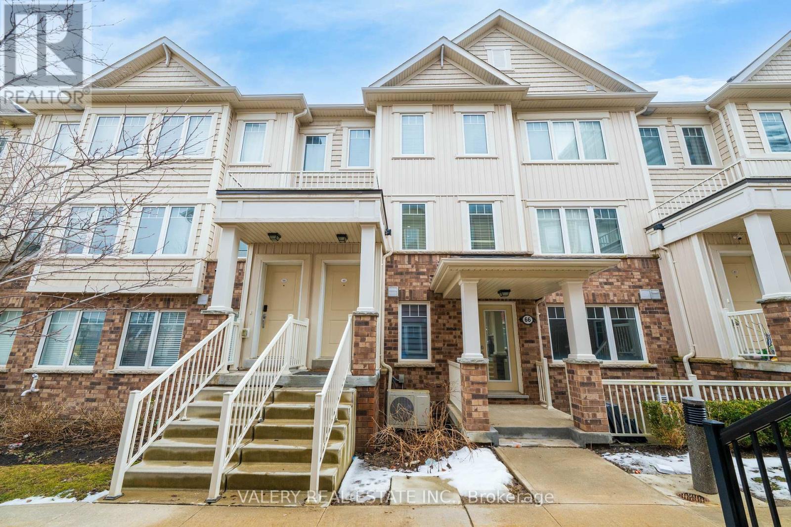 MLS® listing #29513152 for sale located at 65 - 2500 HILL RISE COURT