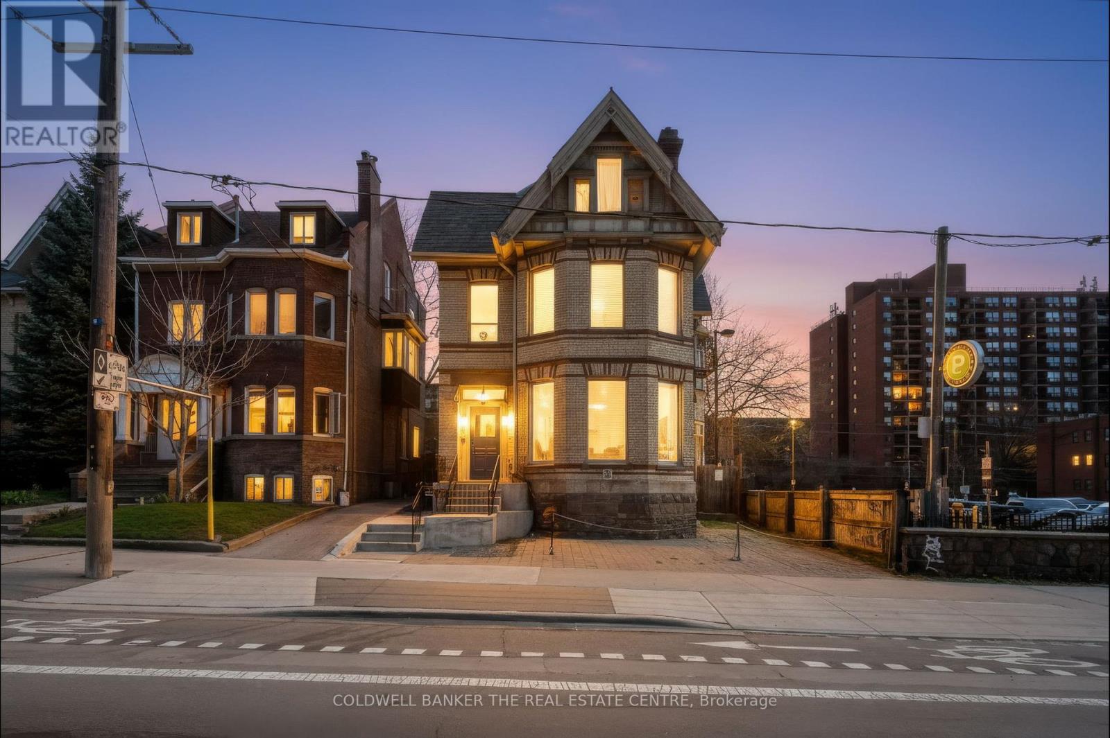 MLS® listing #29515281 for sale located at 3+ - 413 SHERBOURNE STREET E