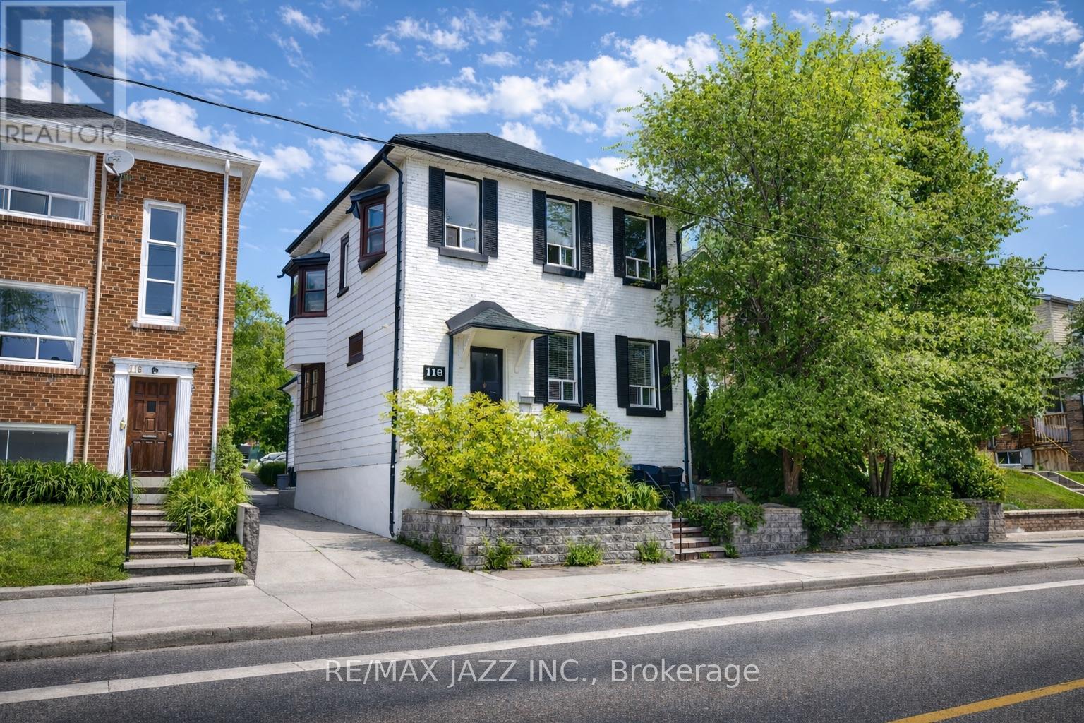 MLS® listing #29517832 for sale located at 118 EASTWOOD ROAD