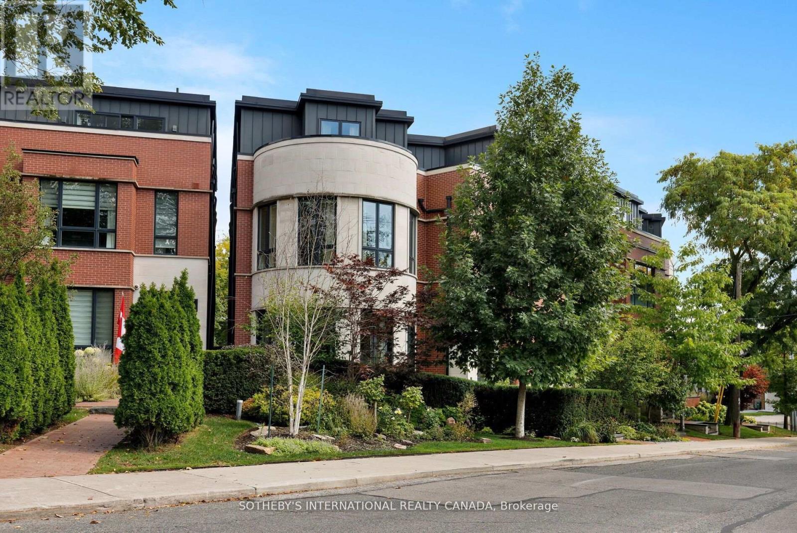 MLS® listing #29517918 for sale located at 7 THURLOE AVENUE