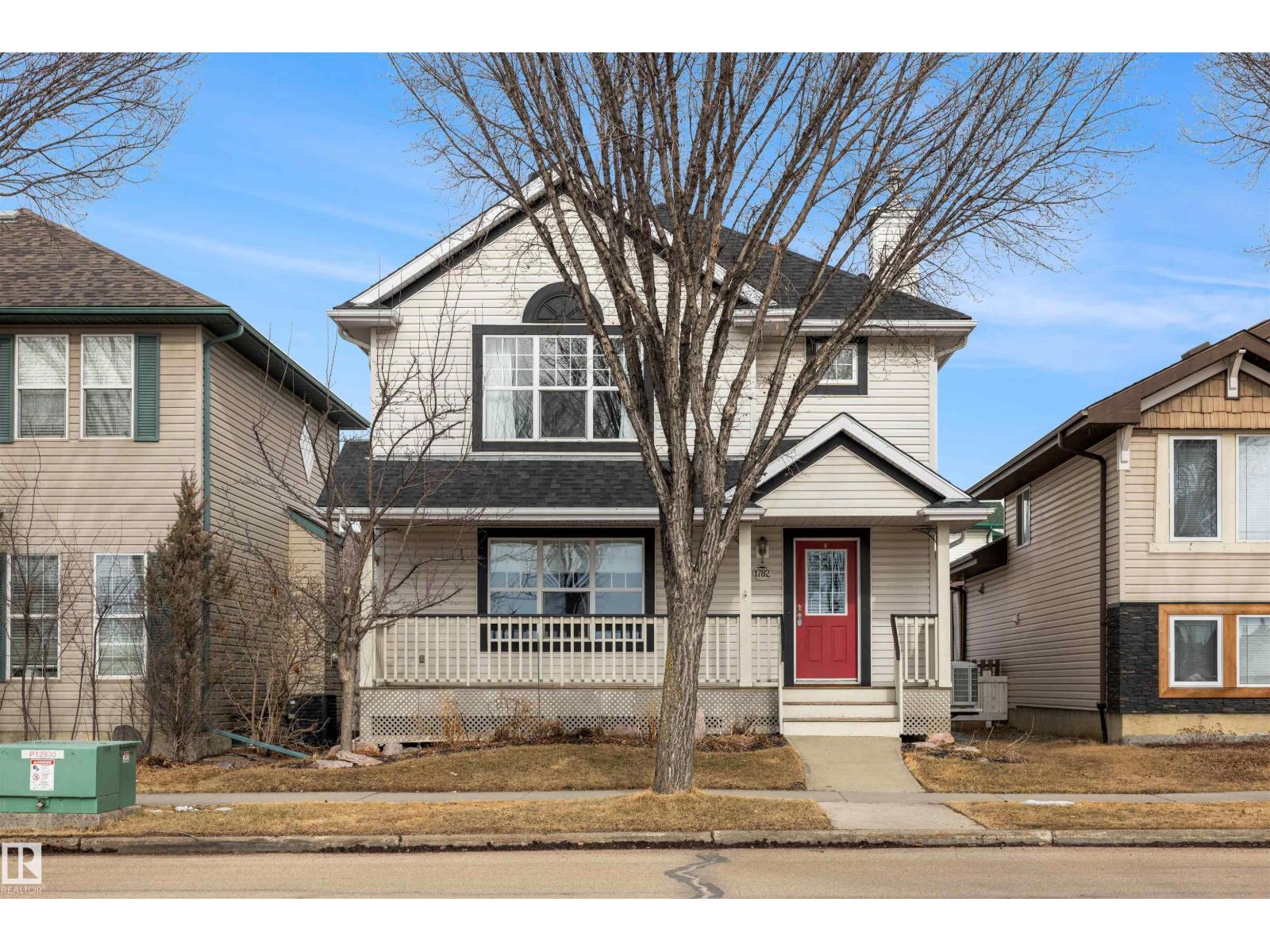MLS® listing #29519596 for sale located at 1782 TOMLINSON CM NW NW