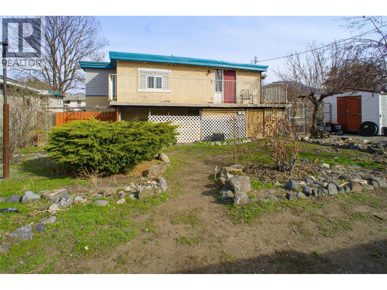 MLS® listing #29519718 for sale located at 908 WESTMINSTER Avenue