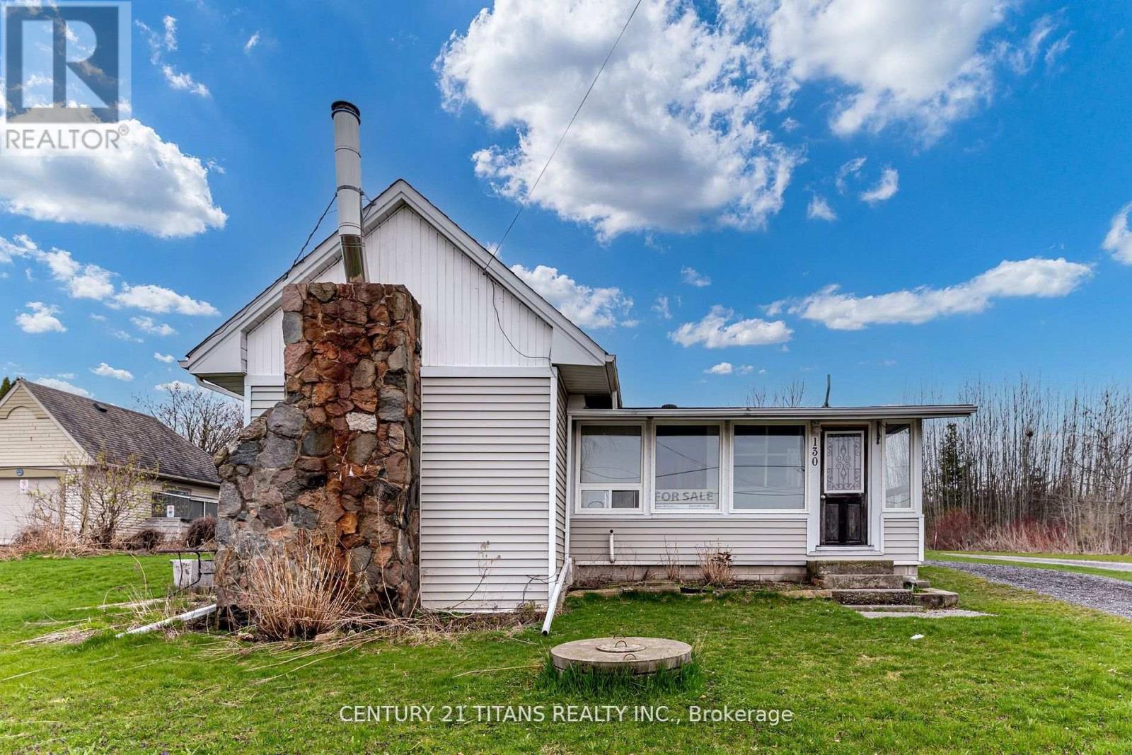 MLS® listing #29524851 for sale located at 130 WEST BEACH ROAD