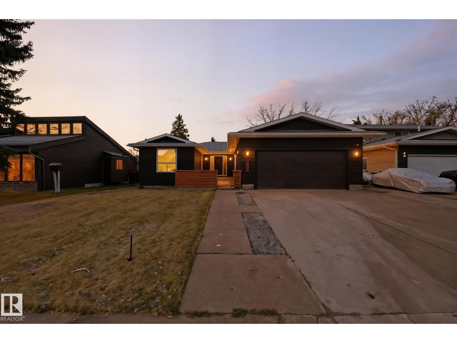 MLS® listing #29524907 for sale located at 2722 104A ST NW