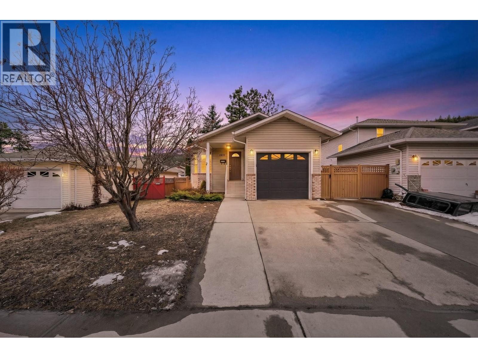 MLS® listing #29525491 for sale located at 1919 Ash Wynd