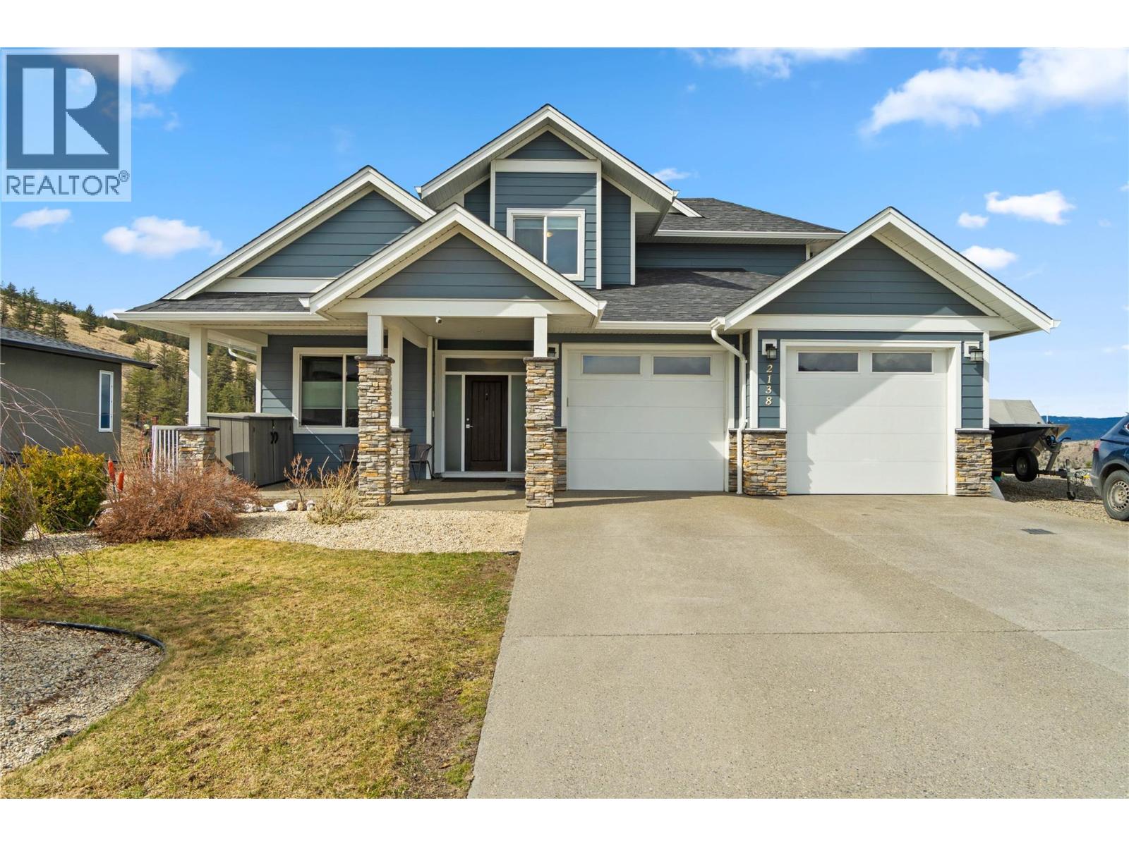 MLS® listing #29525608 for sale located at 2138 Crosshill Drive