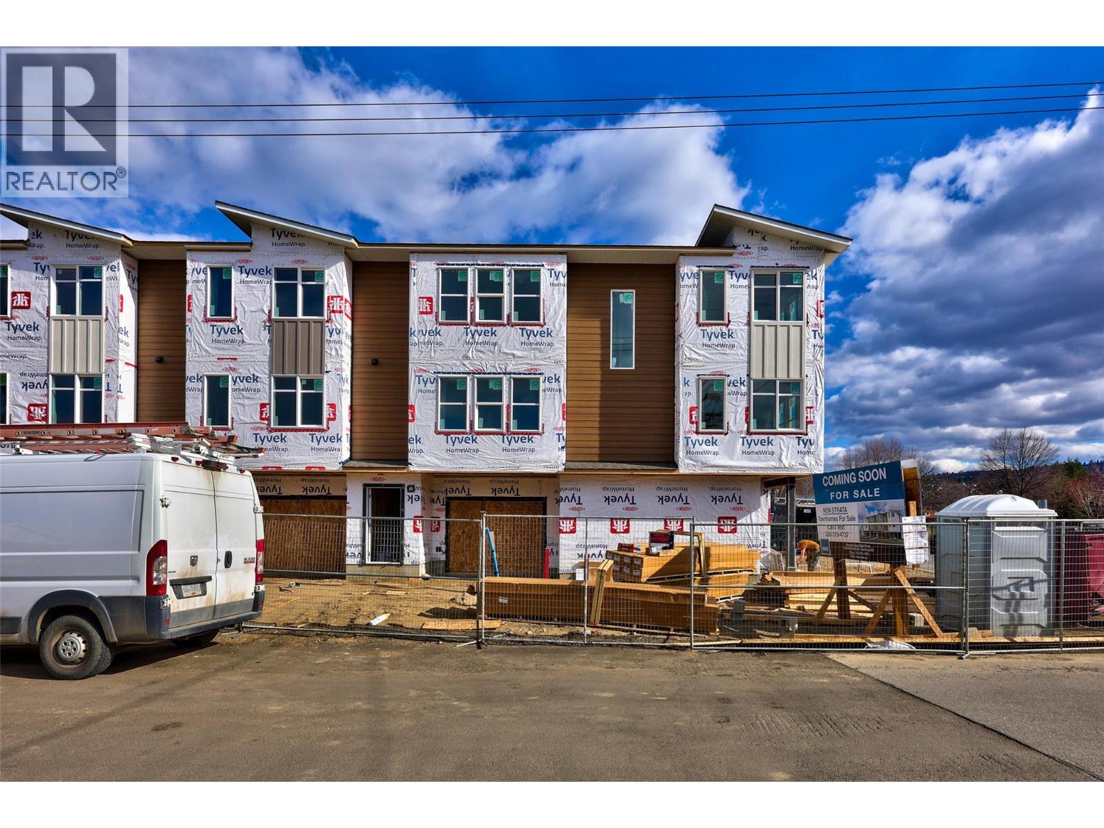 MLS® listing #29525893 for sale located at 153 Park Street