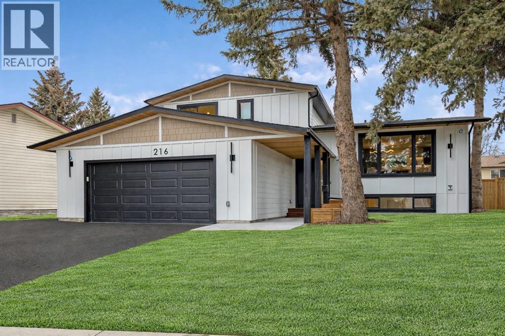 MLS® listing #29526256 for sale located at 216 Oakridge Place SW