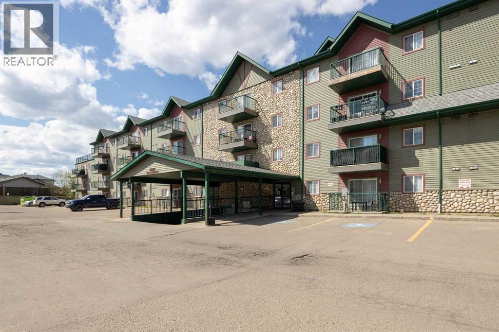 MLS® listing #29526302 for sale located at 1400, 200 Lougheed Drive