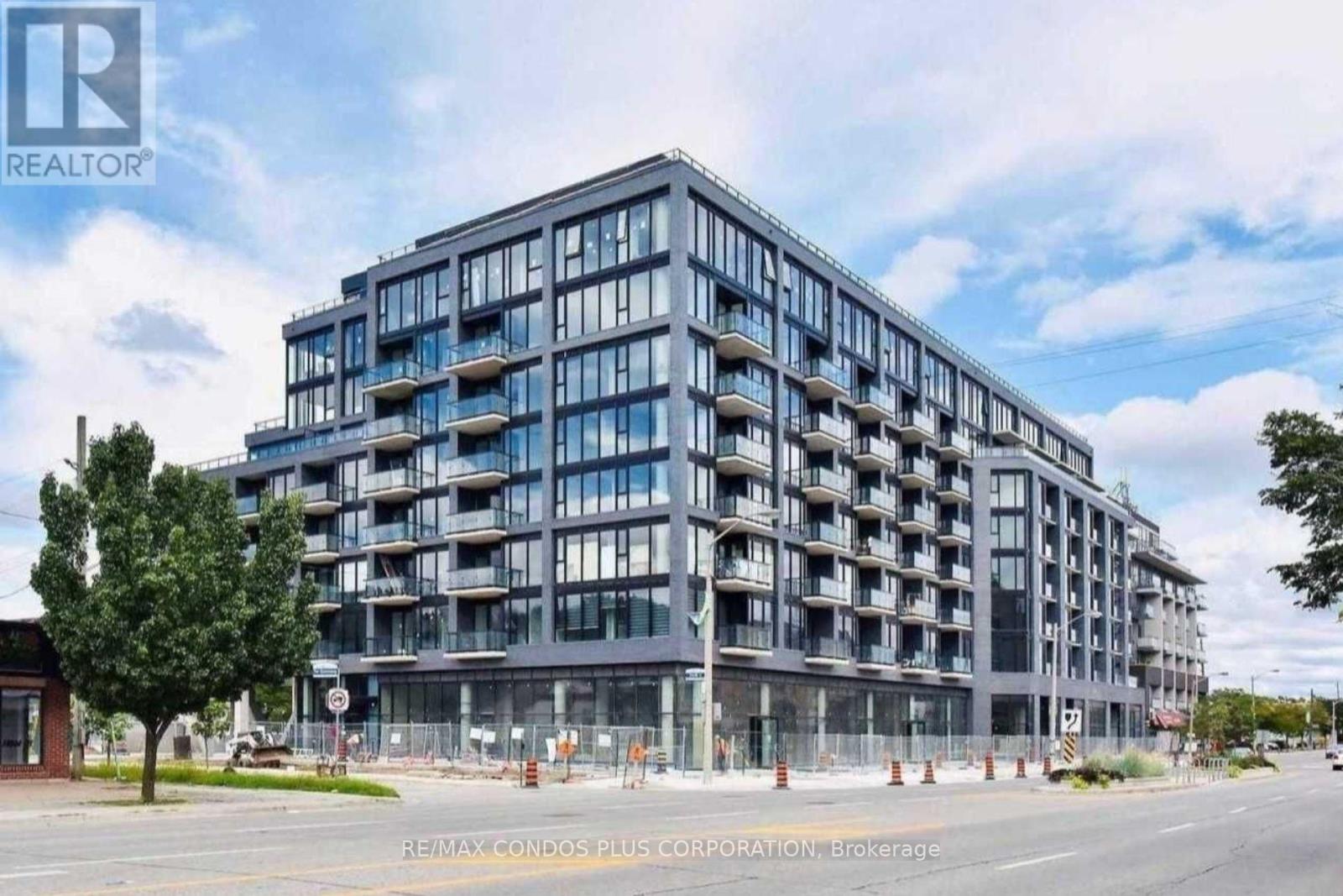 MLS® listing #29528613 for sale located at 619 - 7 SMITH CRESCENT