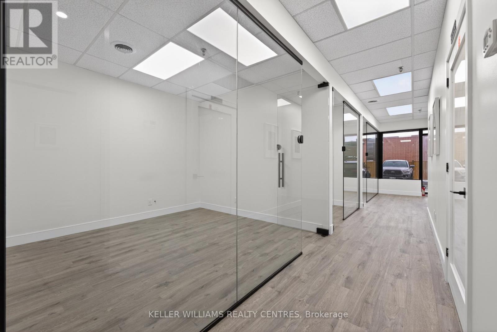 MLS® listing #29528676 for sale located at 21 - 570 HOOD ROAD