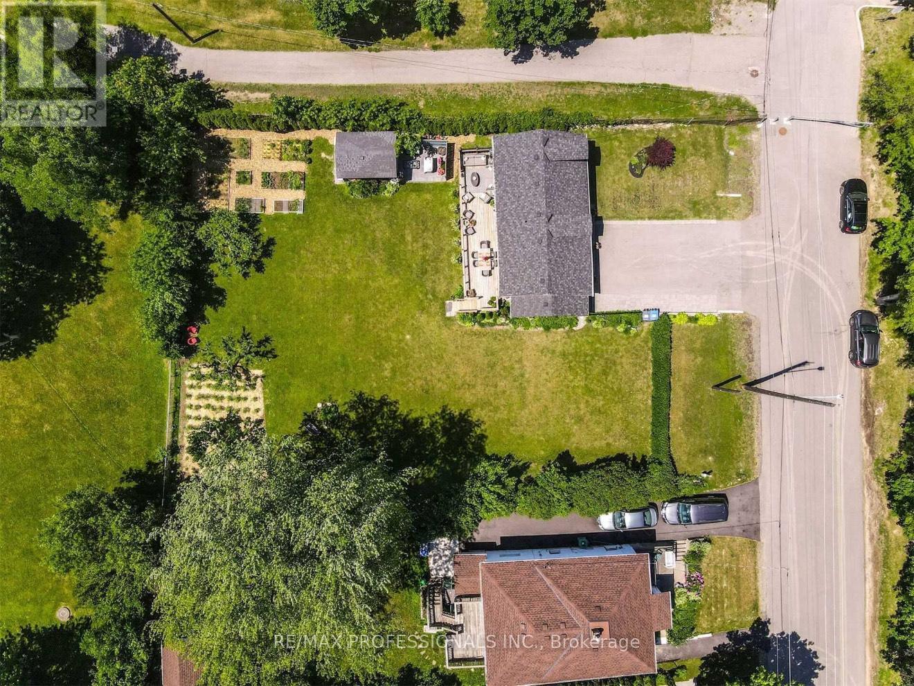 MLS® listing #29529091 for sale located at 58 RUTLEDGE ROAD