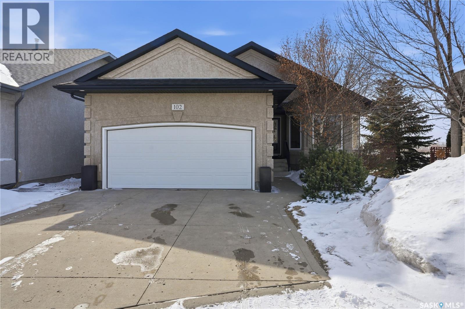 MLS® listing #29530104 for sale located at 102 802 Heritage CRESCENT