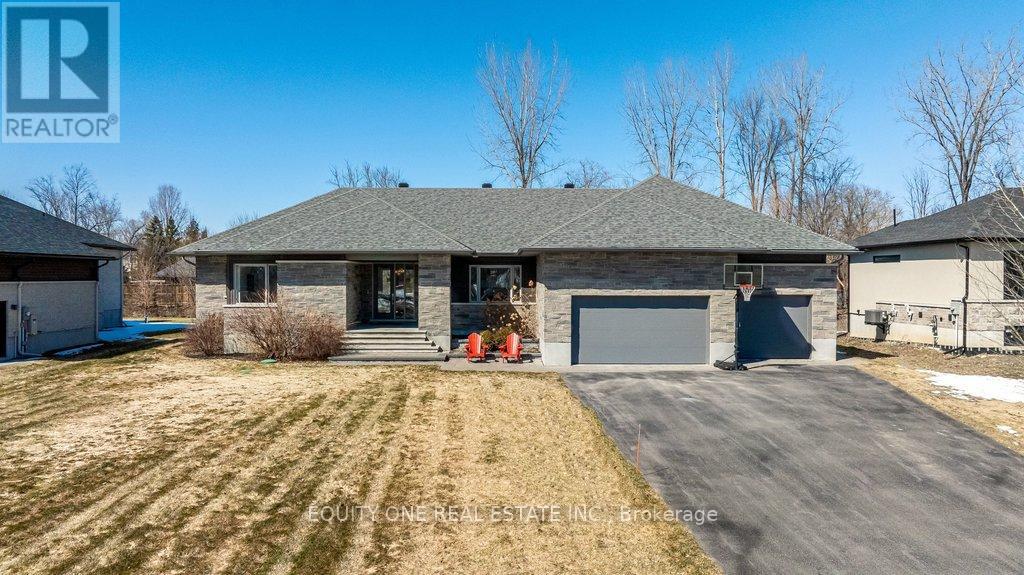 MLS® listing #29530145 for sale located at 415 SHOREWAY DRIVE