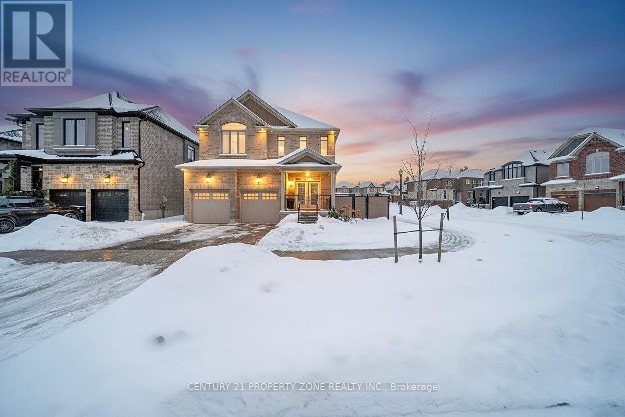 MLS® listing #29530392 for sale located at 20 HOLLYBROOK TRAIL