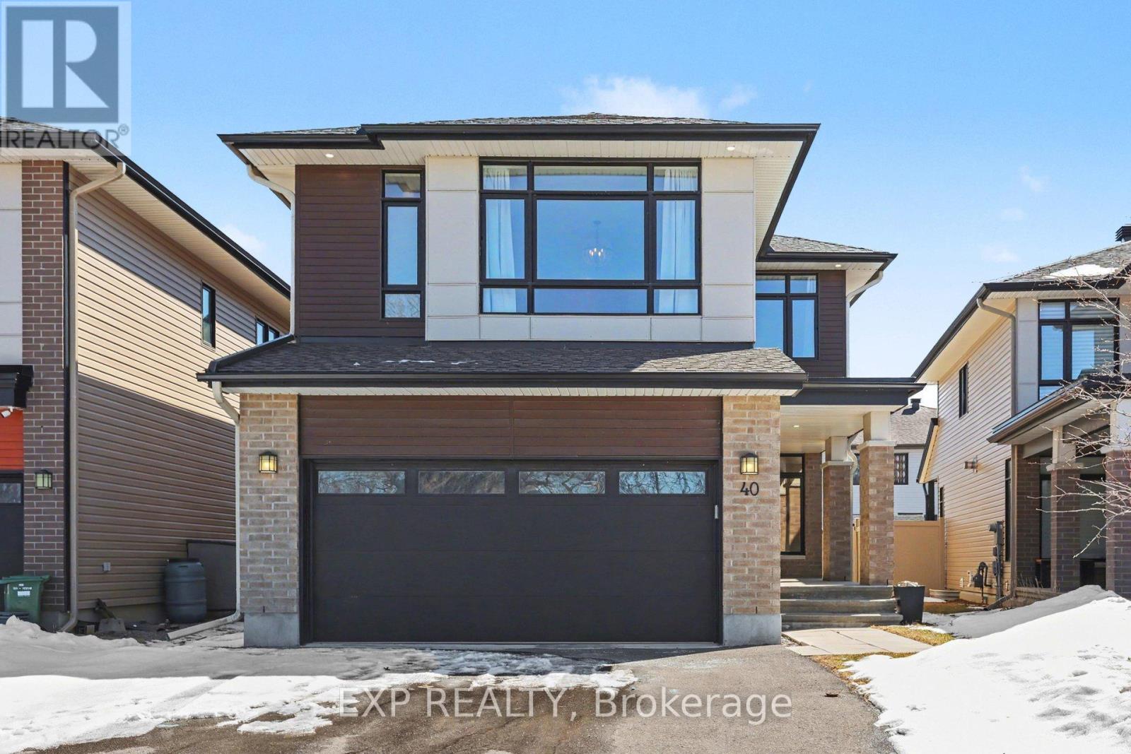 MLS® listing #29530916 for sale located at 40 BALDCYPRESS WAY