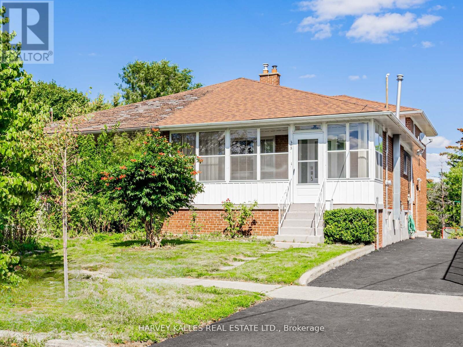 MLS® listing #29531399 for sale located at 205 VAUXHALL DRIVE