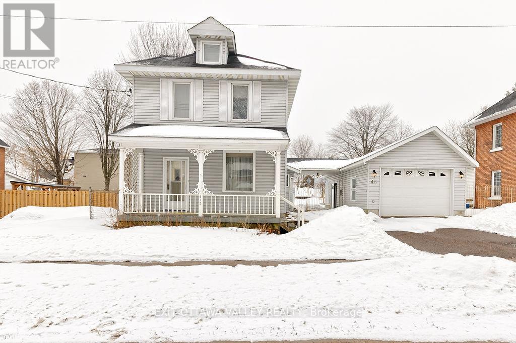 MLS® listing #29531697 for sale located at 415 TRAFALGAR ROAD