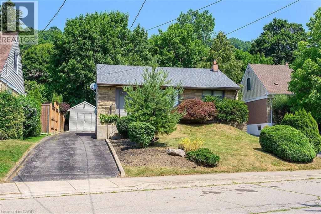 MLS® listing #29531731 for sale located at 28 MARION Crescent