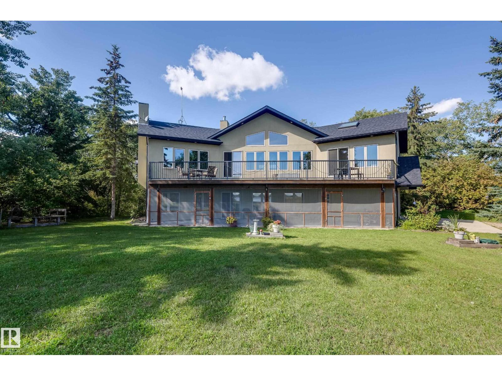 MLS® listing #29532790 for sale located at 602 Pheasant CL