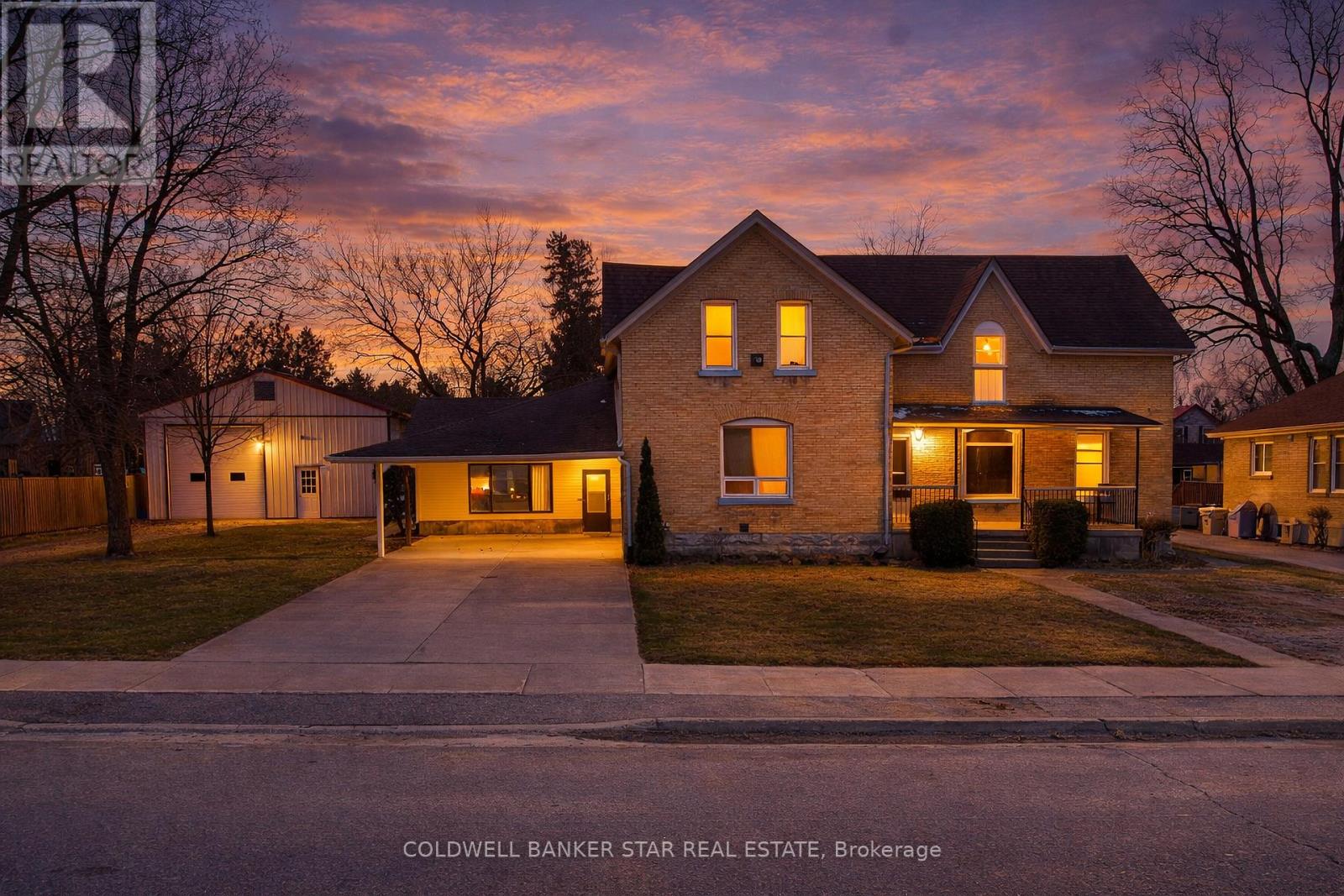 MLS® listing #29536027 for sale located at 179 MAIN STREET